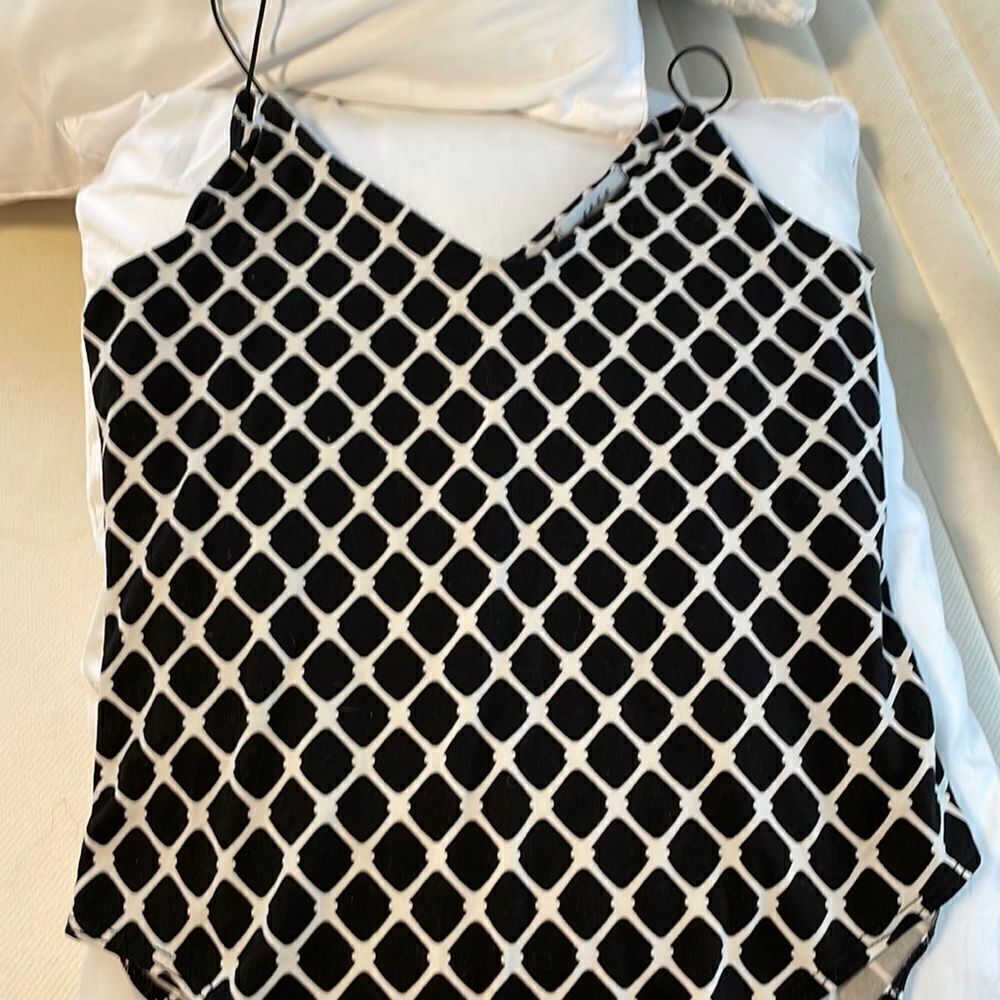 Bodysuit medium 